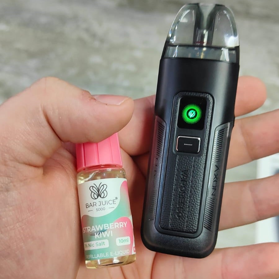 Vaporesso Luxe X2 Handcheck