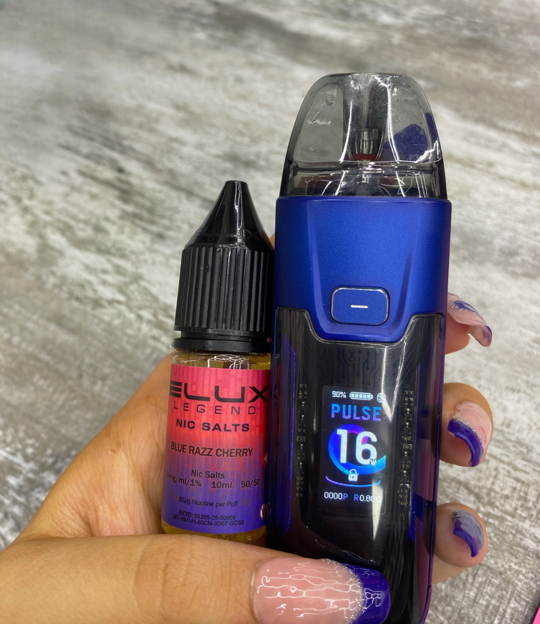 Vaporesso Luxe Xr Max 2...Mega Big Battery, Mega Power
